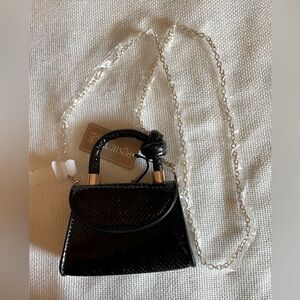 NWT Moda Luxe reptile look bag